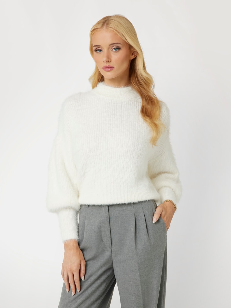 Pull ras du cou fil duveteux
