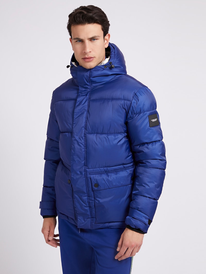Front pockets puffer