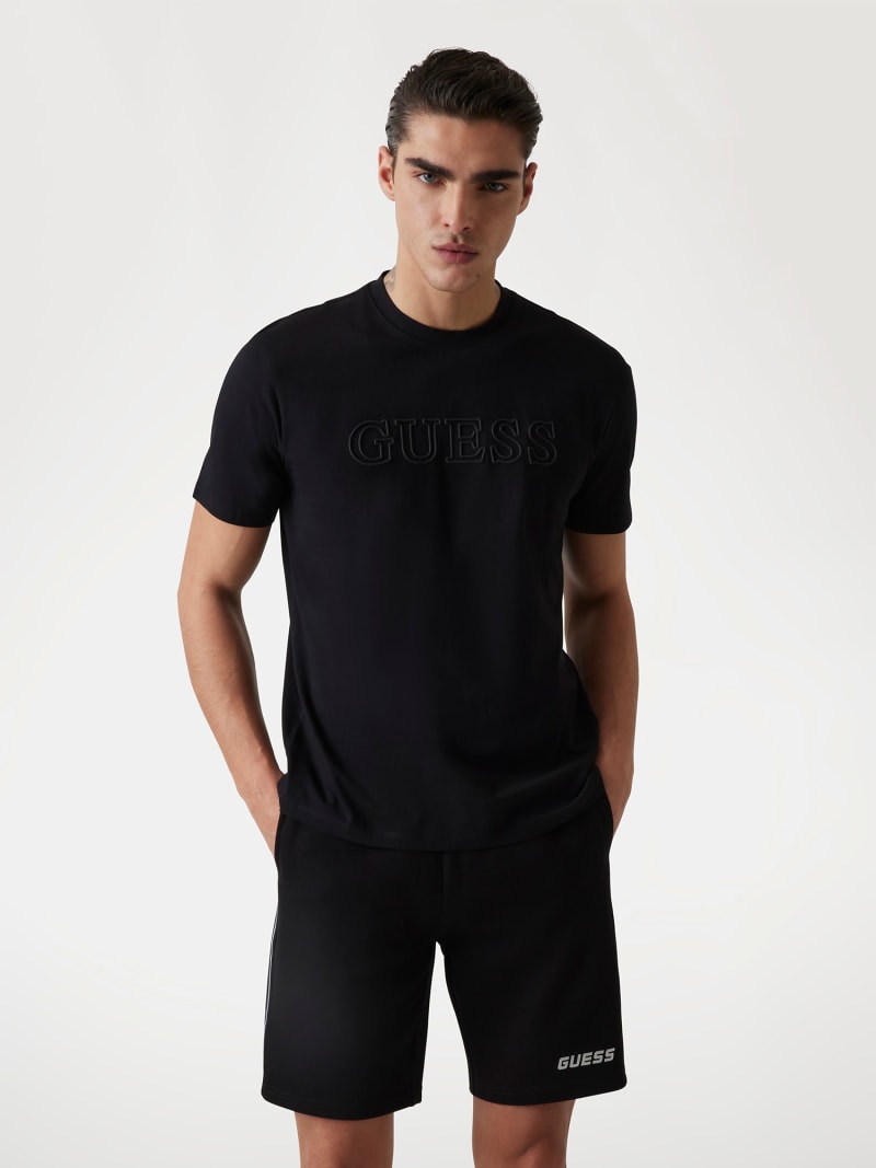 All black guess shirt deals