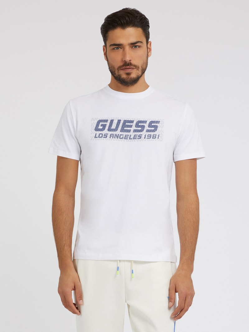 Guess los angeles 1981 t shirt on sale