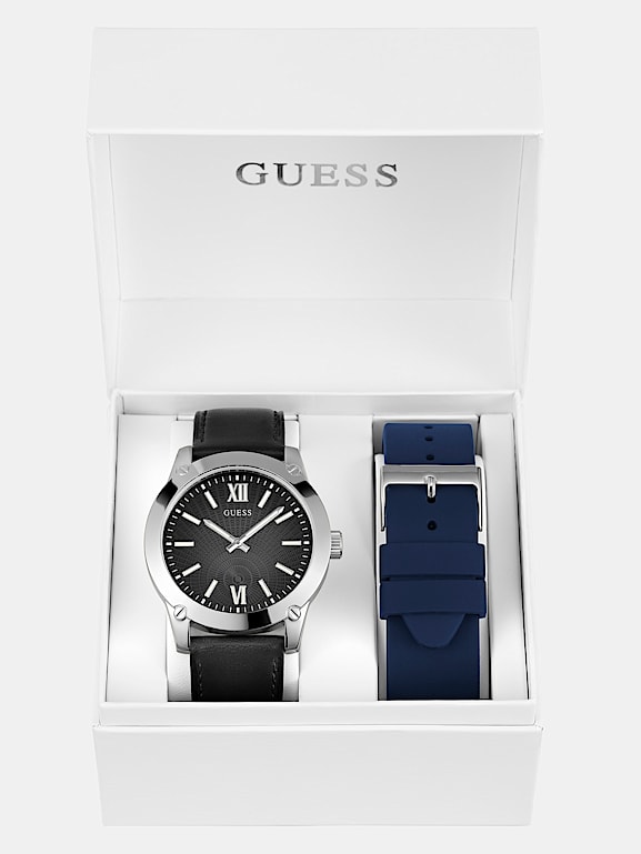 Watch with replaceable strap 2025