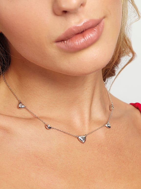 Collier guess deals