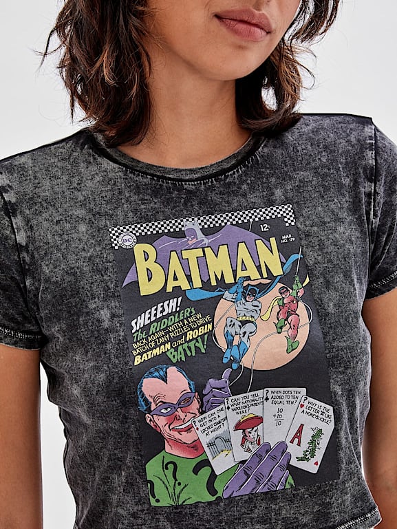 Vertrappen blootstelling sokken Cropped T-shirt Batman-print voorkant | Officiële GUESS® Originals Website