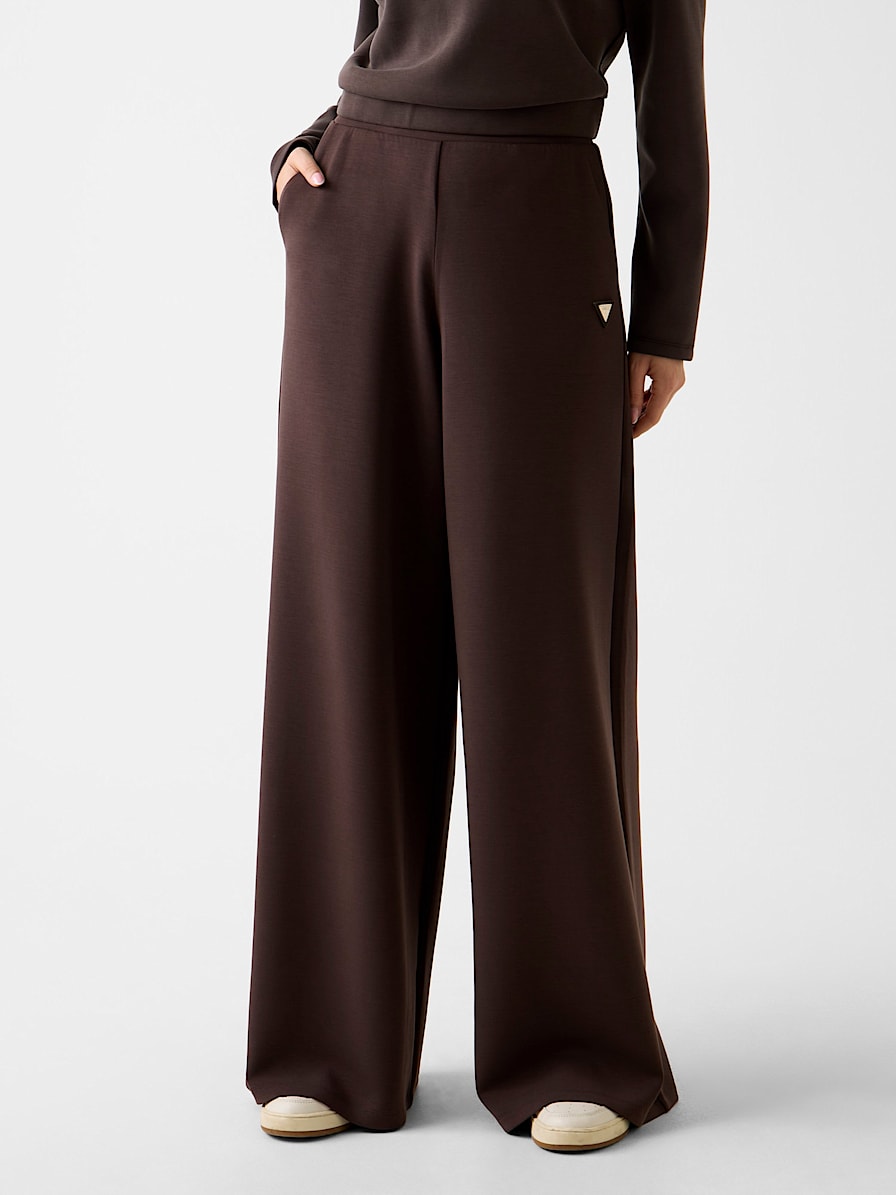 Wide-leg pants