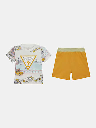 Triangle logo t-shirt and shorts set