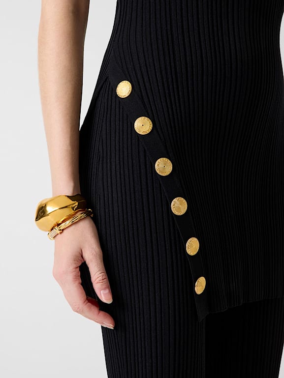 Pull GUESS By MARCIANO Taille 3 – Maille Fine Et Satin Noir, Col V, Manches Courtes – Occasion Excellent état