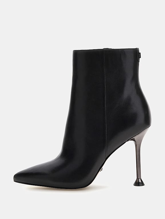 Travis ankle boot hot sale