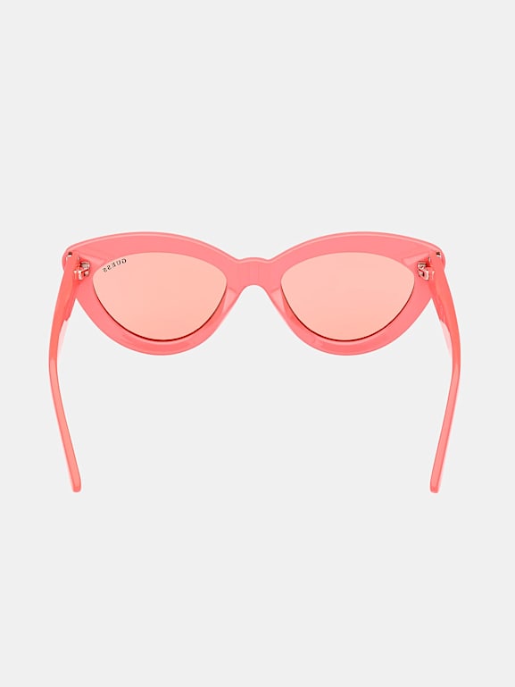 GUESS Cat s eye sunglasses