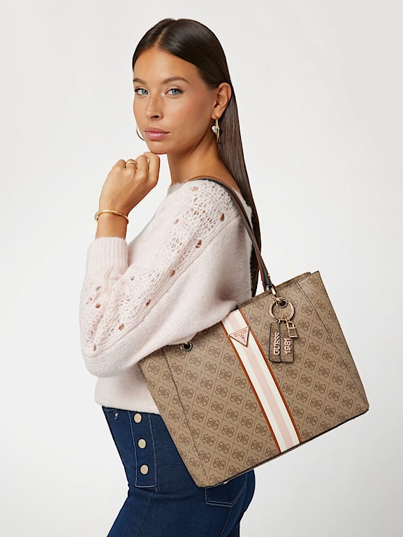 Guess nissana satchel sales