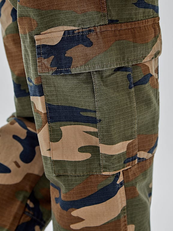Guess camo pants deals