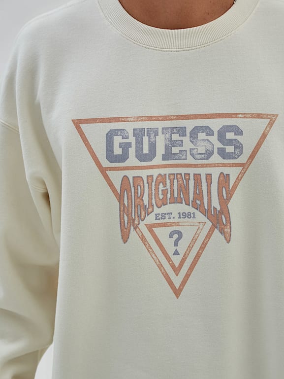 Guess jeans best sale white sweatshirt