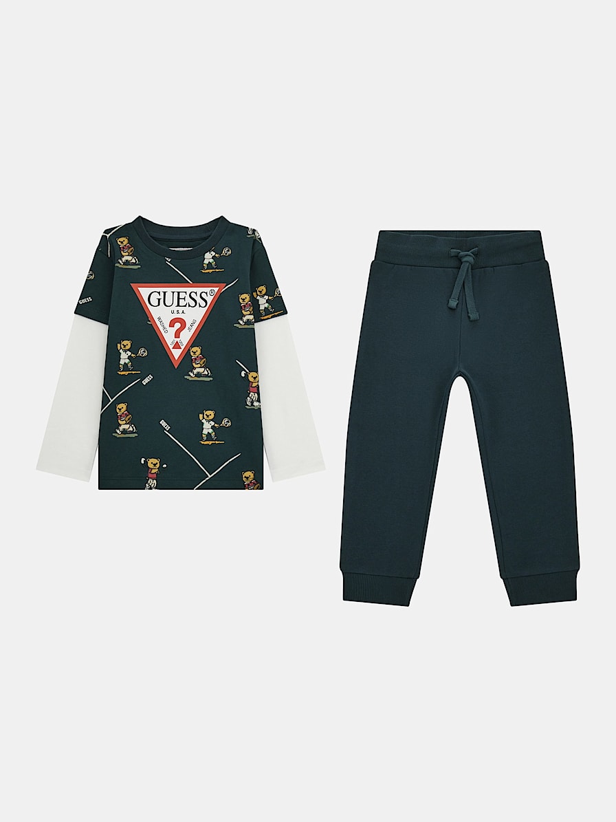 All over print t-shirt and pant set