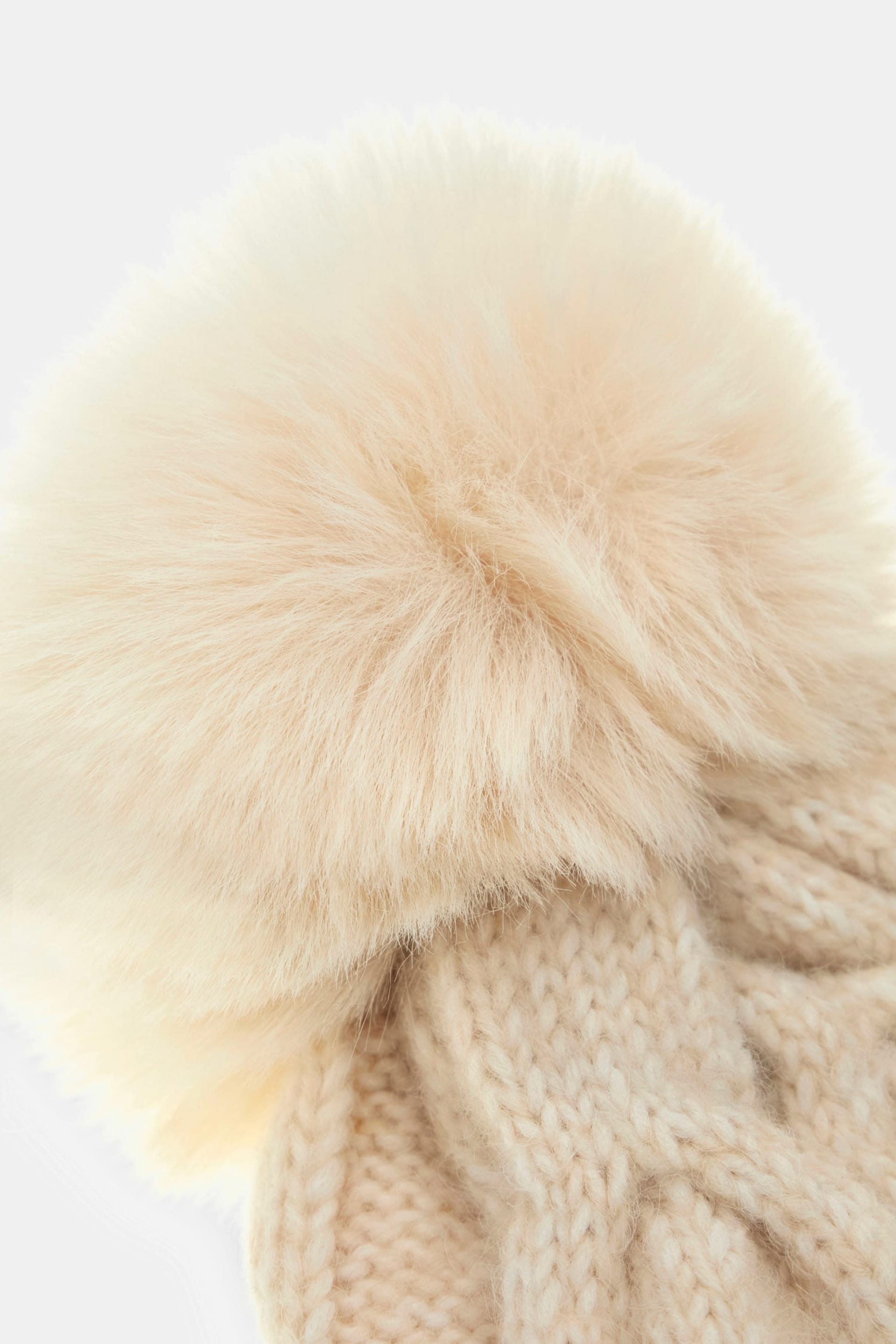 GUESS® Knitted beanie Women
