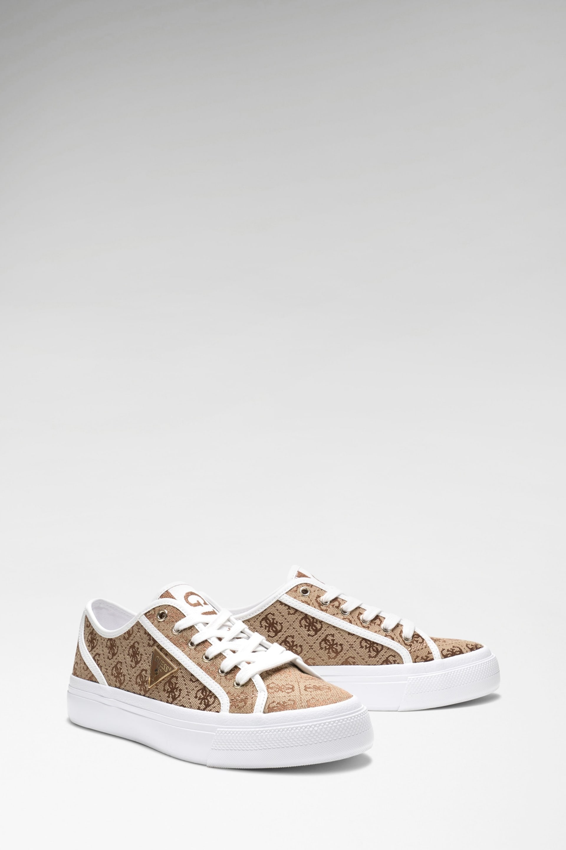 GUESS® Кросівки з логотипом Jelexa 4G для жінок