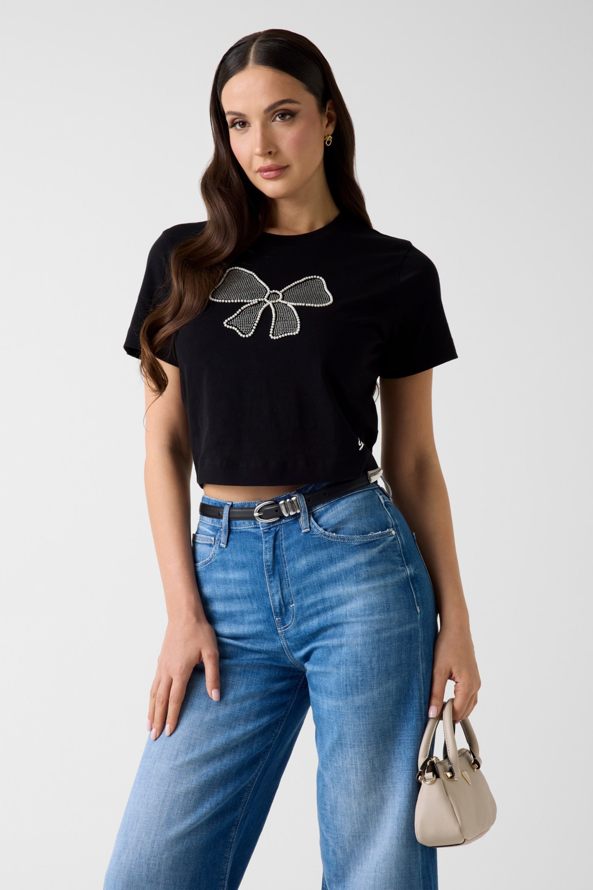 Front heart rhinestone logo blouse ブラック GUESS® Rhinestones boxy t-shirt Kadın