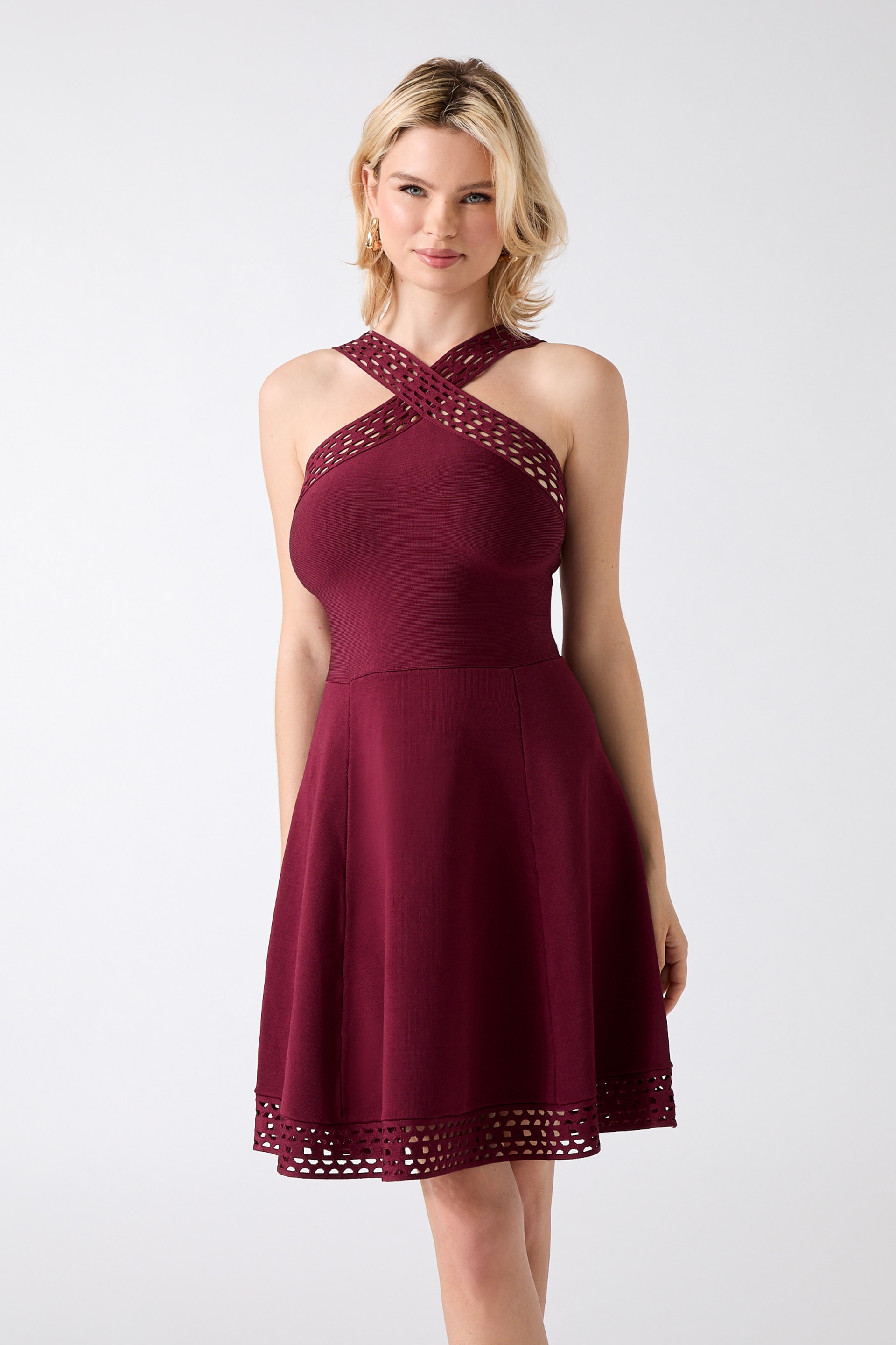 guess marciano red dress Las campaas de otoo-invierno 2014/15. Quin estar de moda?