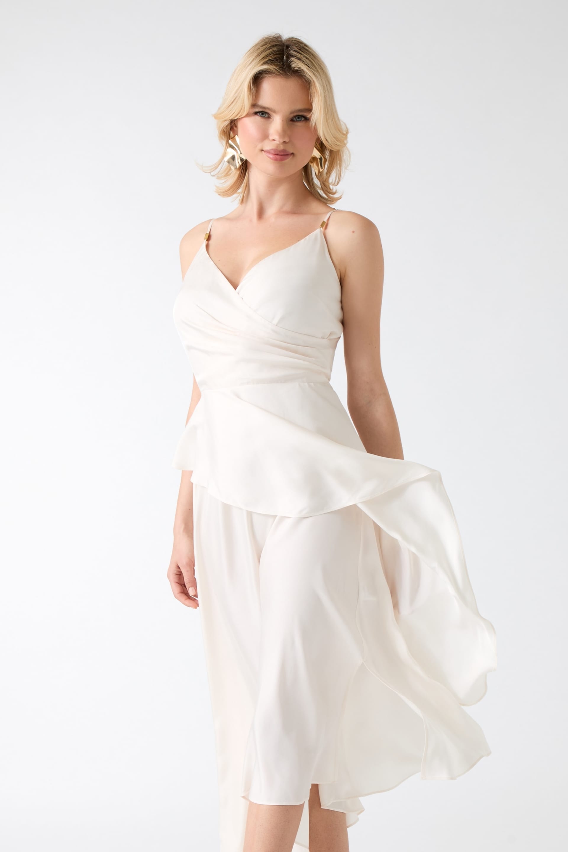 guess v neck asymmetrical dress Giselle consignment_LOF Tekstil Urunleri San. Ve Tic. Ltd. Sti. Calvin Klein Women's V-Neck Size:XSmall feminine tops