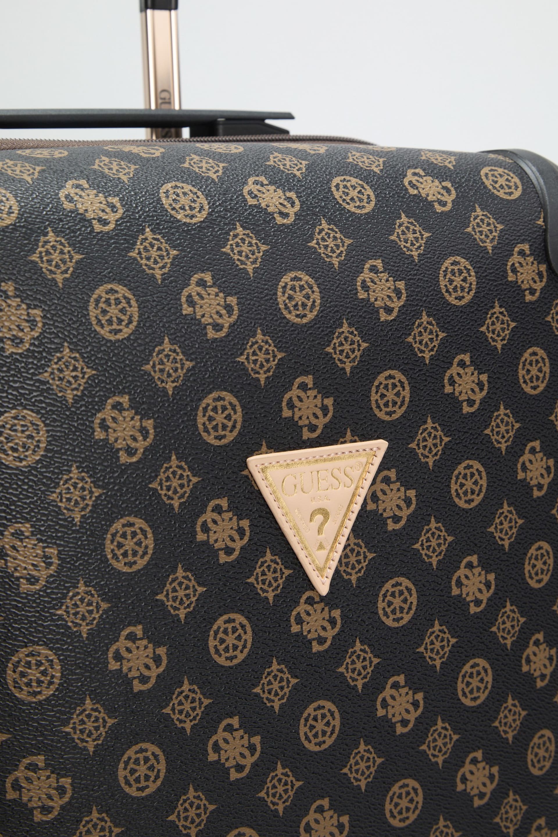 GUESS® Wilder Peony 20