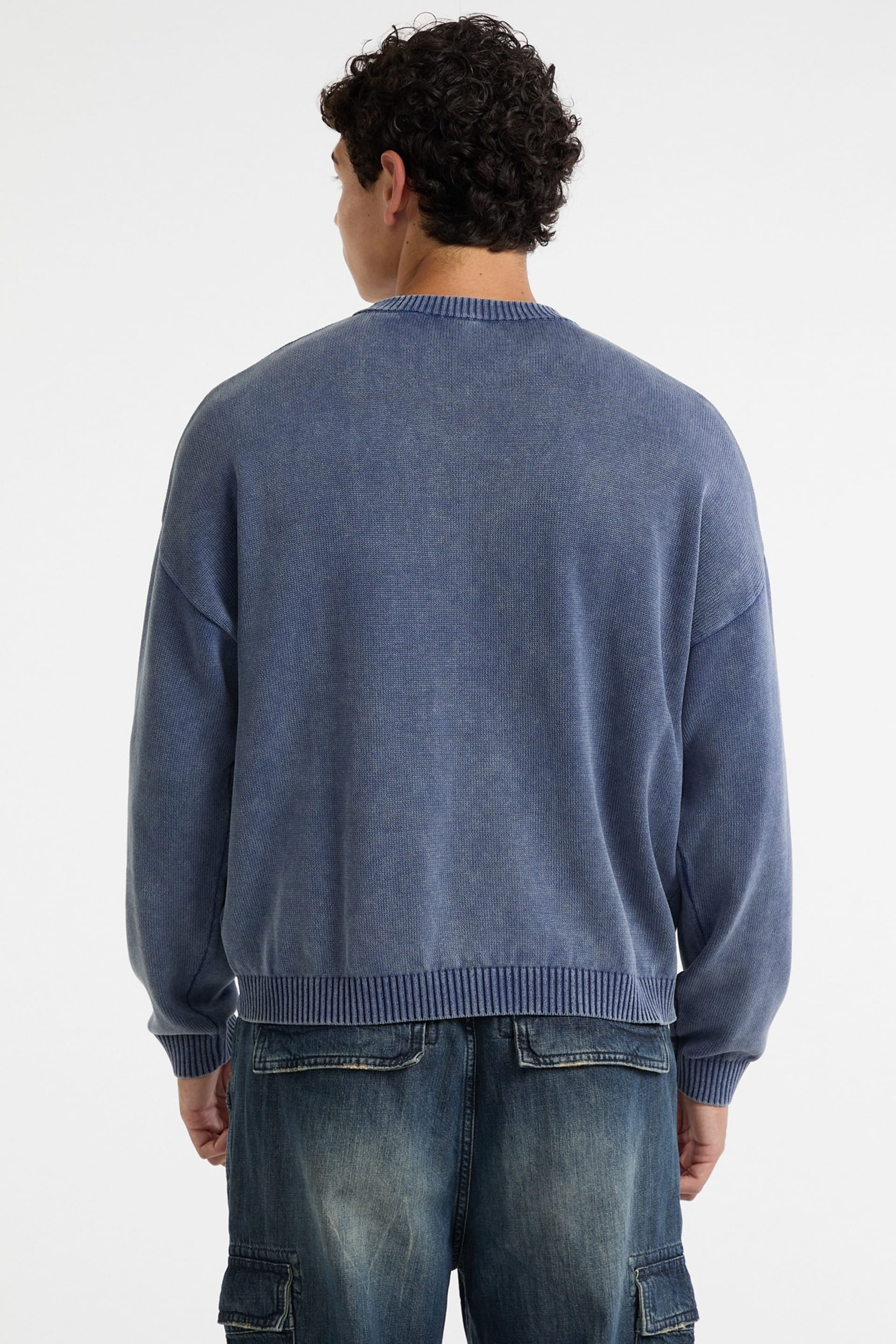 GUESS Originals Eco Boxy Logo Sweater Men | GUESS Jeans®