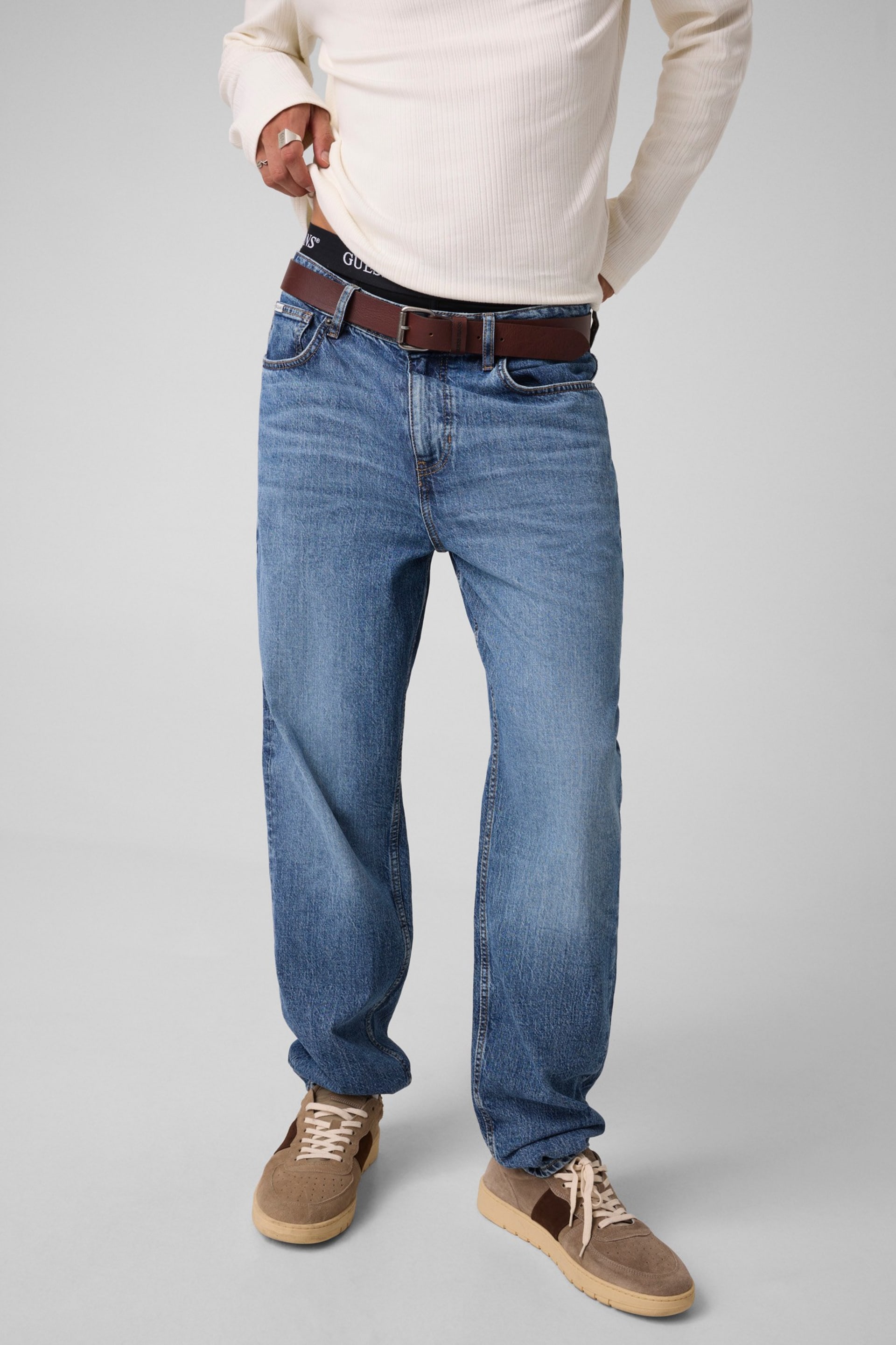 GUESS® G15 Relaxed Taper Jeans