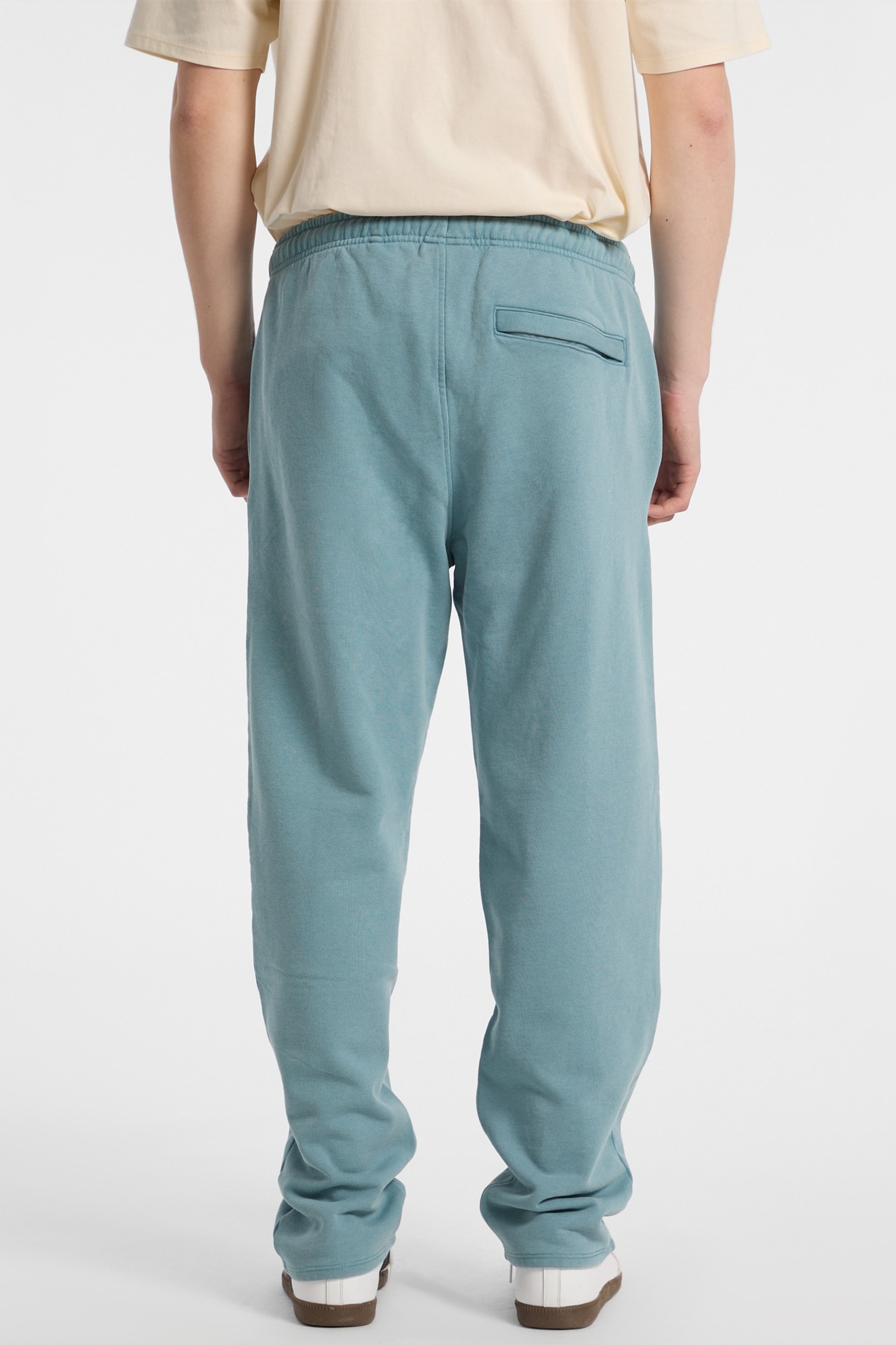 GUESS Originals Garment Dyed Joggers Men | GUESS Jeans®