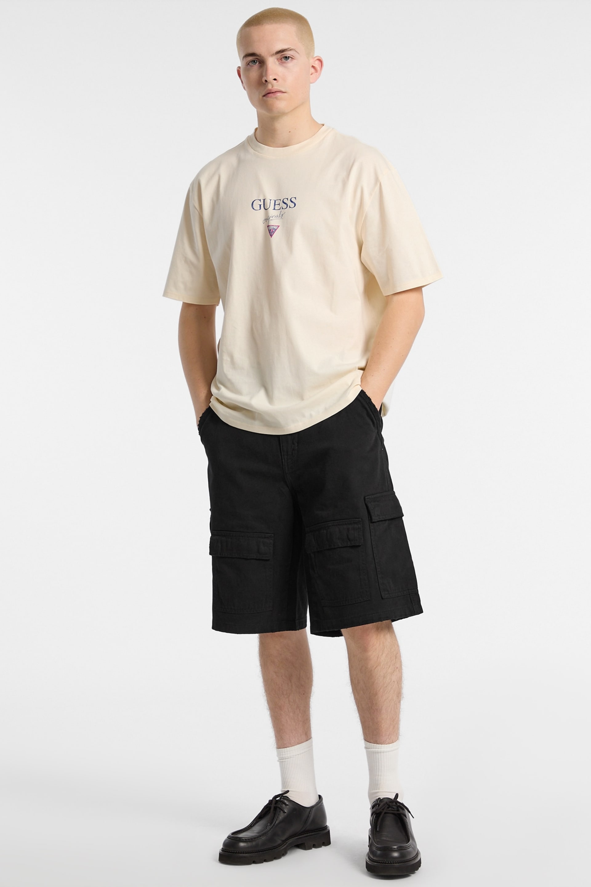 GUESS Originals Eco Twill Cargo Shorts Men | GUESS Jeans®