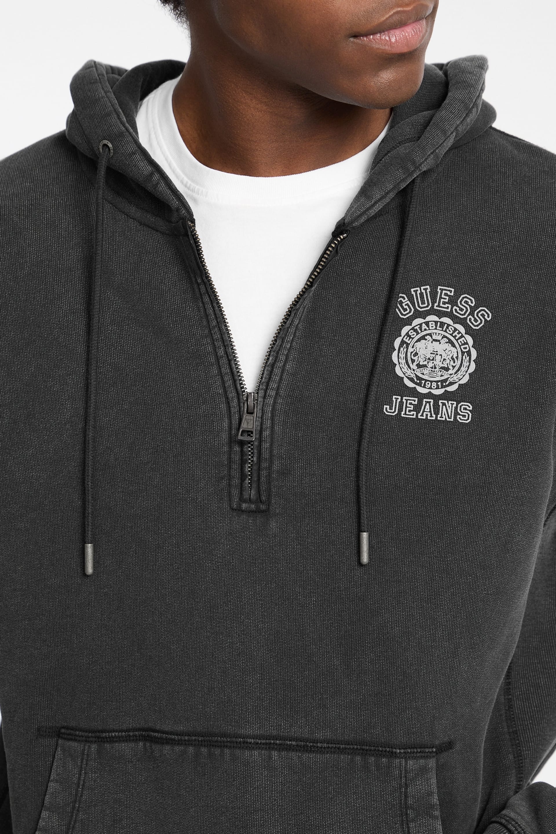 Printed Half-Zip Logo Hoodie Men | GUESS Jeans®