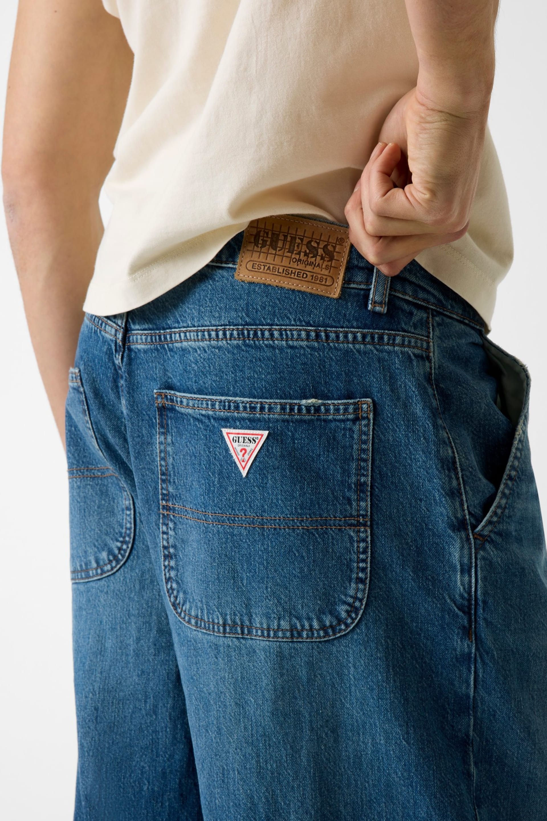 GUESS® GUESS Originals Eco Super Baggy Jeans