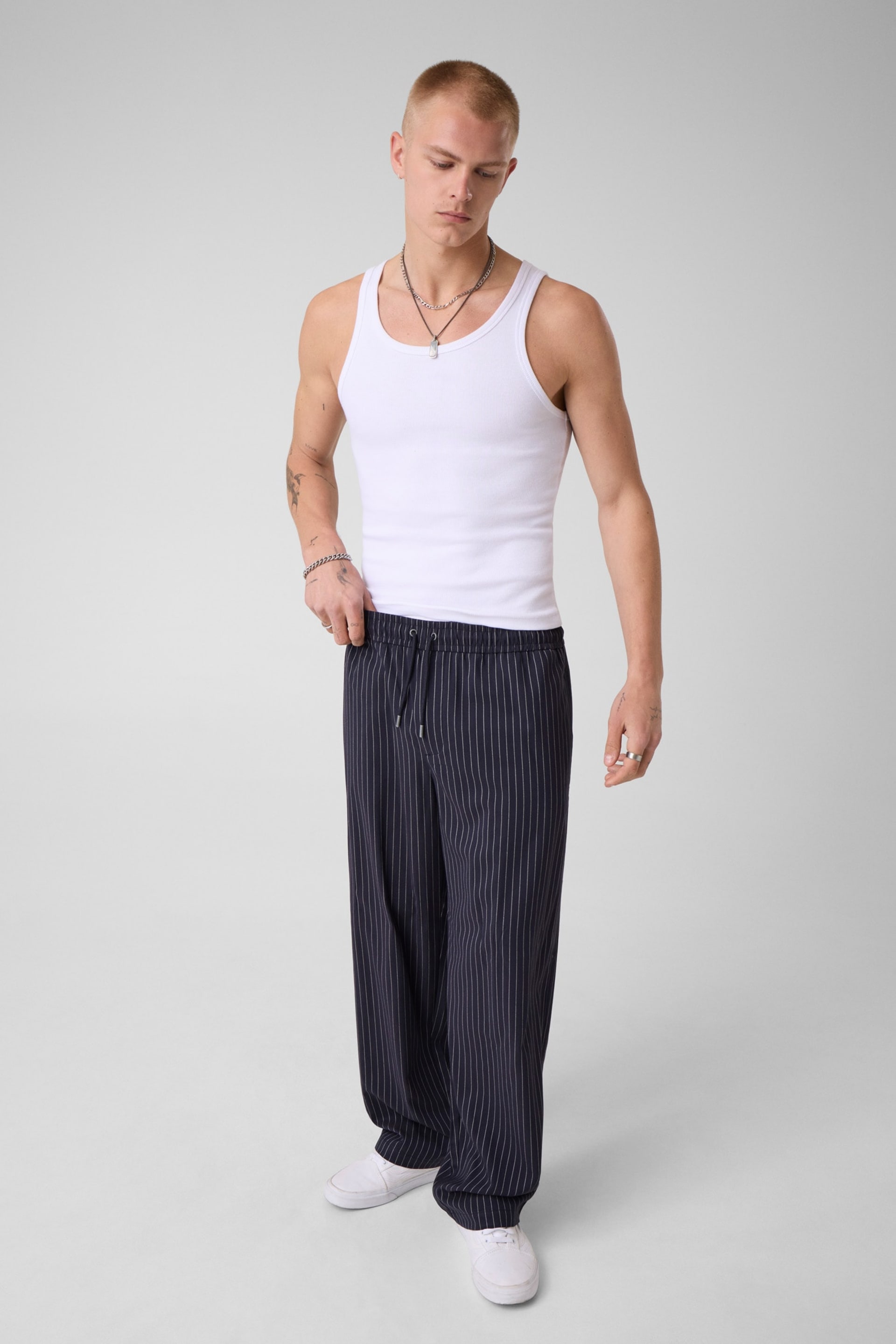 Pinstriped pants Men | GUESS Jeans®