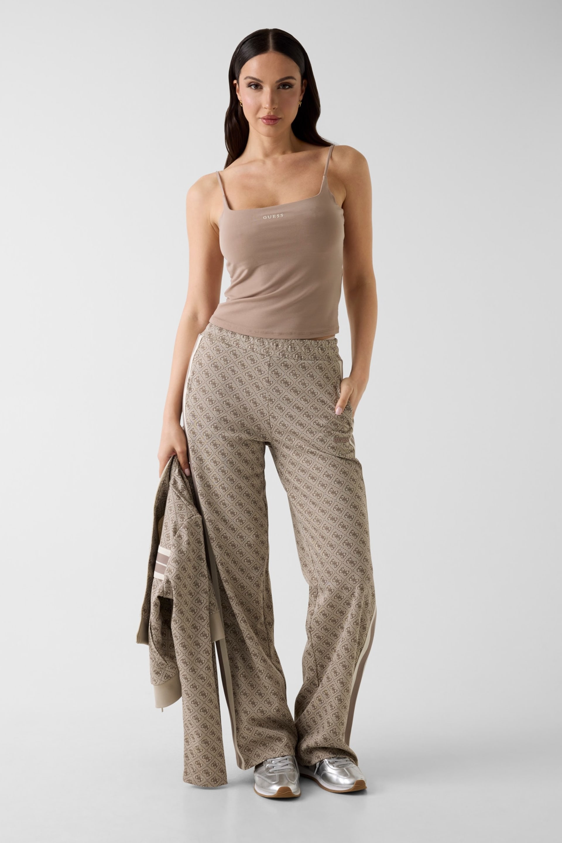 90s GUESS comfort Wax coating slacks パンツ GUESS® 4G logo sweatpants Women