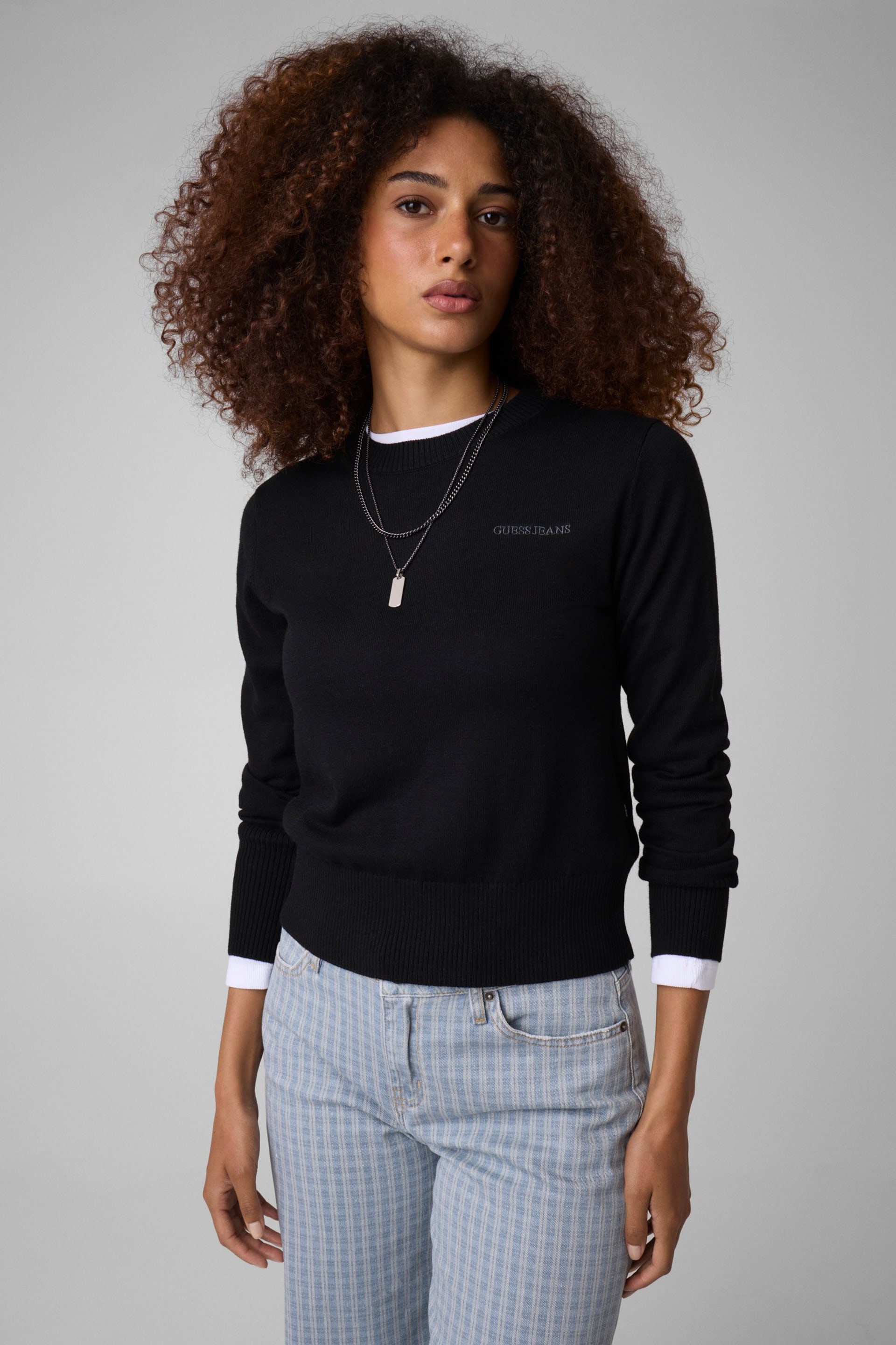Silk and Wool-Blend Crew Logo Sweater Women | GUESS Jeans®