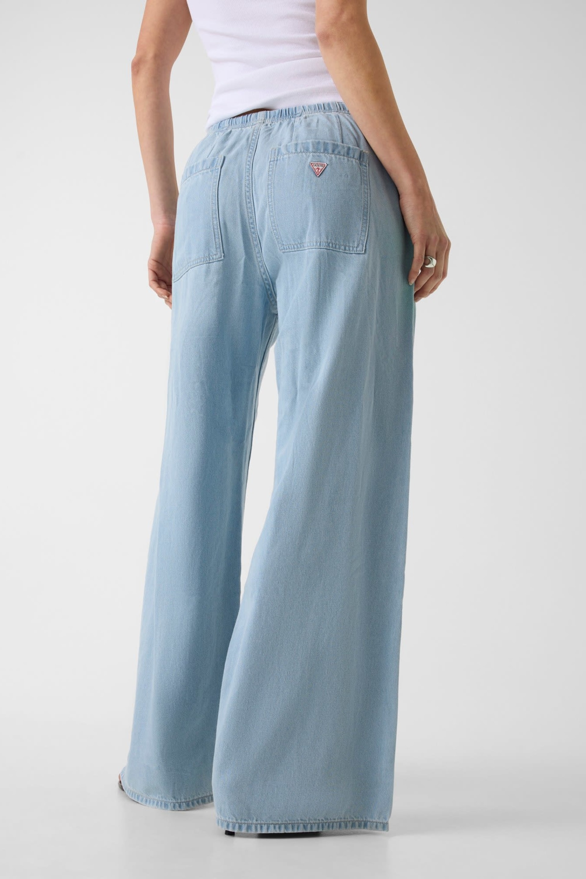 GUESS® Jogger extrawide leg jeans