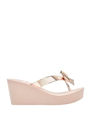 guess flip flops canada