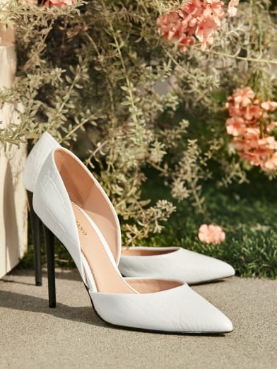 Guess women's dress shoes clearance