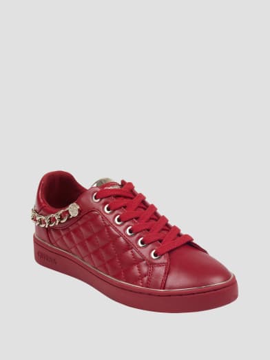 red shoes guess