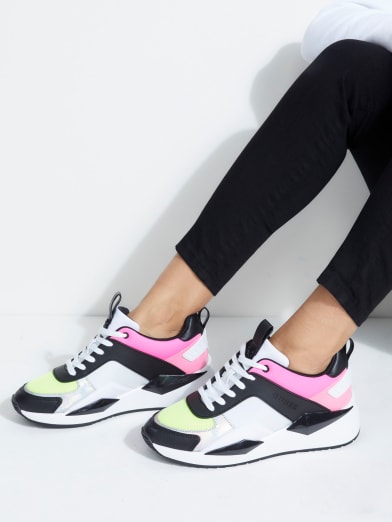 Women S Sneakers Guess