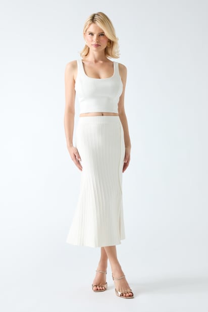 GUESS® Marciano sweater midi skirt
