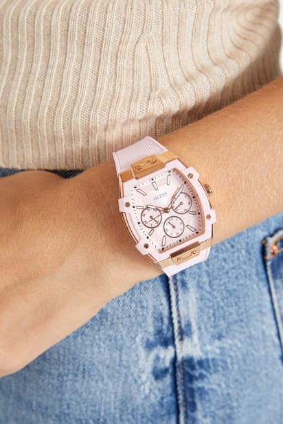 AA795 ゲス GUESS 腕時計 ピンクゴールド GW0263G2 GUESS® Pink Silicone Multifunction Watch