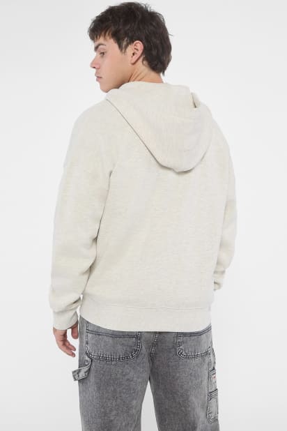 【ホワイト系その他(F0J1)】(M)GUESS Originals Zip-Up Hoodie パーカー フーディー GUESS Originals Stacked Zip-Up Jacket パーカー | GUESS(ゲス) JAPAN