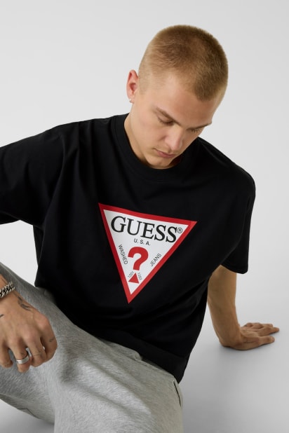 GUESS® Iconic Tee
