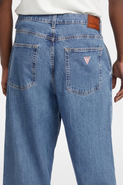 GUESS® G20 Super Baggy Jeans
