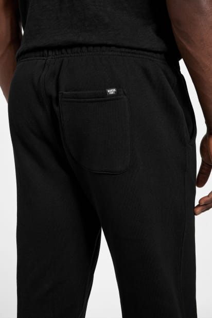 GUESS® Eco 1981 Label Jogger Sweatpants