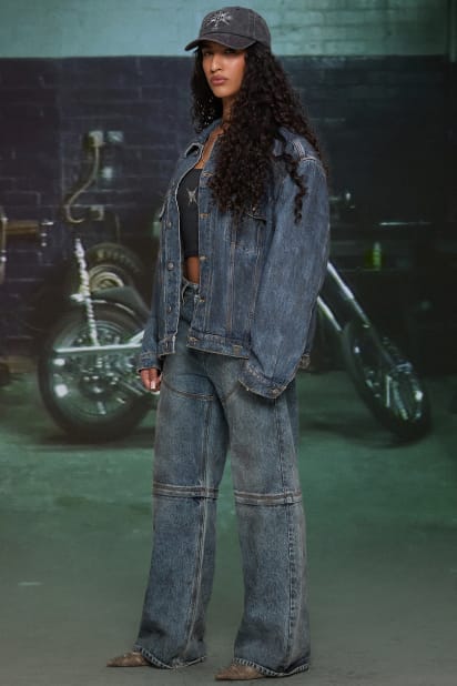 GUESS® HARDSTONE Zip-Off Denim Jeans