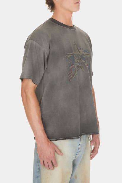 GUESS® washed graphic tee