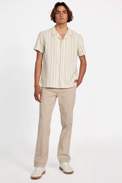 【ホワイト(PWMU)】GUESS 半袖シャツ (M)SS Cooper Stripe Shirt SS Cooper Stripe Shirt 半袖シャツ | GUESS(ゲス) JAPAN 公式