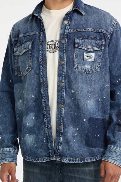 【インディゴブルー(GOHS)】GUESS Originals デニムジャケット (M)Oversized Shirt GUESS® GUESS Originals Oversized Denim Shirt