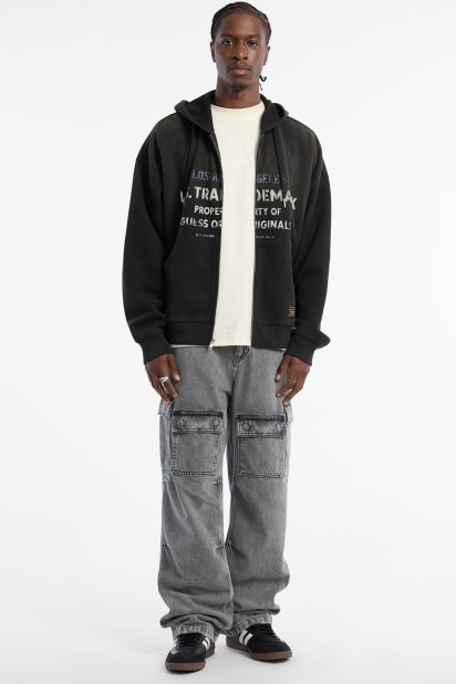 【ブラック(JTMU)】GUESS パーカー (W)GUESS Originals Hoodie GUESS - 【ブラック(JTMU)】GUESS パーカー (W)GUESS Originals Hoodie