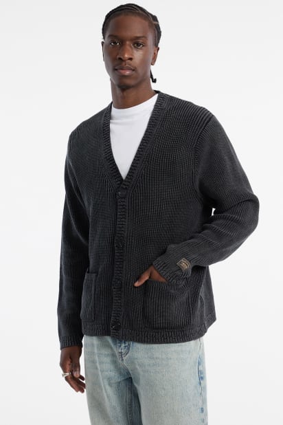 【ブラック(JTMU)】GUESS トップス カーディガン (M)Fleece Cardigan GUESS® GUESS Originals Eco Washed Cardigan