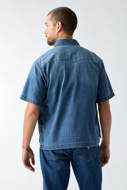 【インディゴブルー(GOHD)】GUESS Originals 半袖シャツ (M)Denim Zip Ss Shirt GUESS Originals Denim Zip Ss Shirt 半袖シャツ | GUESS(ゲス) JAPAN