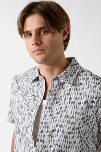 GUESS® Bowline Jacquard Shirt